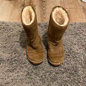 Winter fur boots, brand is bearpaw. They are all light brown.